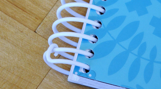 How to keep a spiral binding from unwinding